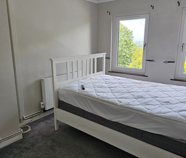 Detached 4-bedroom house, Penryn - Photo 4