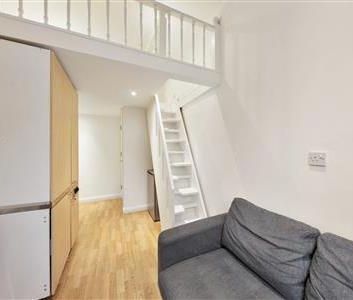 Courtfield Gardens, SW5 - Photo 1