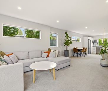 12 Menin Gate Crescent, Broomfield - Photo 1