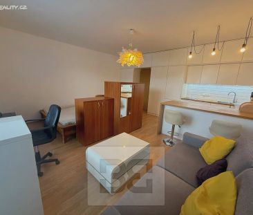 Pronájem bytu 1+kk 38 m² - Photo 3