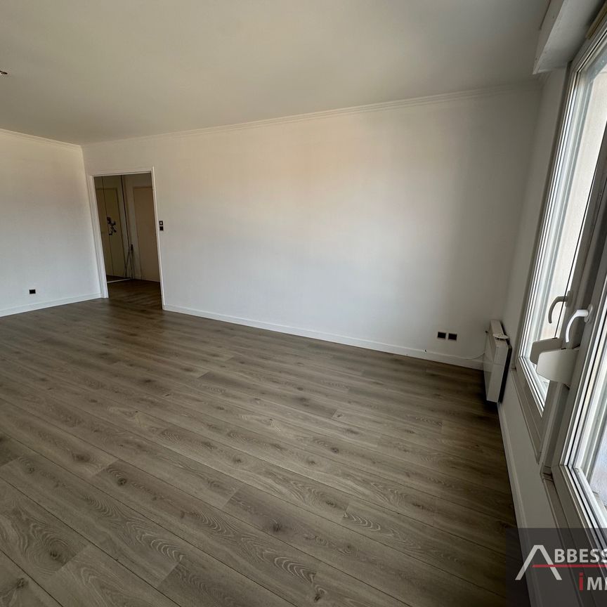 Location Appartement 4 pièces 93m² REMIREMONT 88200 - Photo 1