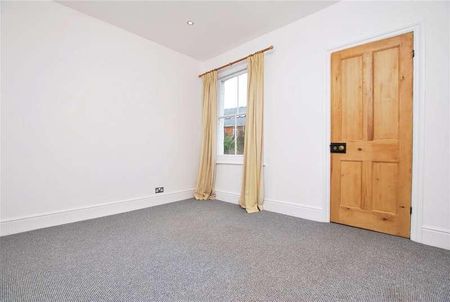 Cline Road, Guildford, Surrey, GU1 - Photo 4