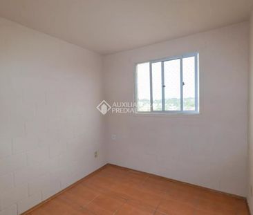 Apartamento com 2 quartos e 43m² para alugar em Olaria, Canoas. - Photo 1