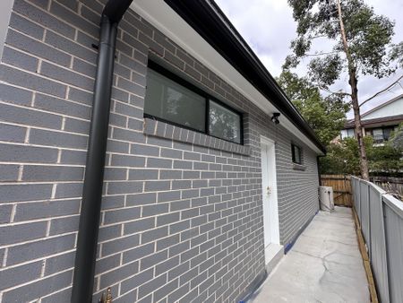 Brand New Granny Flat In The Heart Of Guildford! - Photo 4
