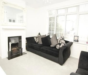 2 bedroom terraced house to rent - Photo 2
