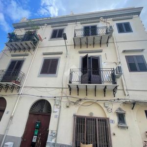 Monolocale in affitto - Photo 2