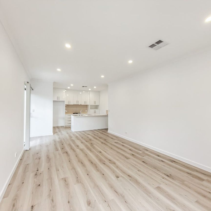 Brand New Executive Home Ready for Moving In - Photo 1