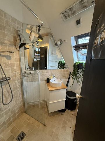 Location Appartement 1 pièce Meublé 11m² PARIS 9ème - Photo 5