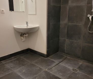 Location Appartement 3 pièces 63m² VIESLY 59271 - Photo 5