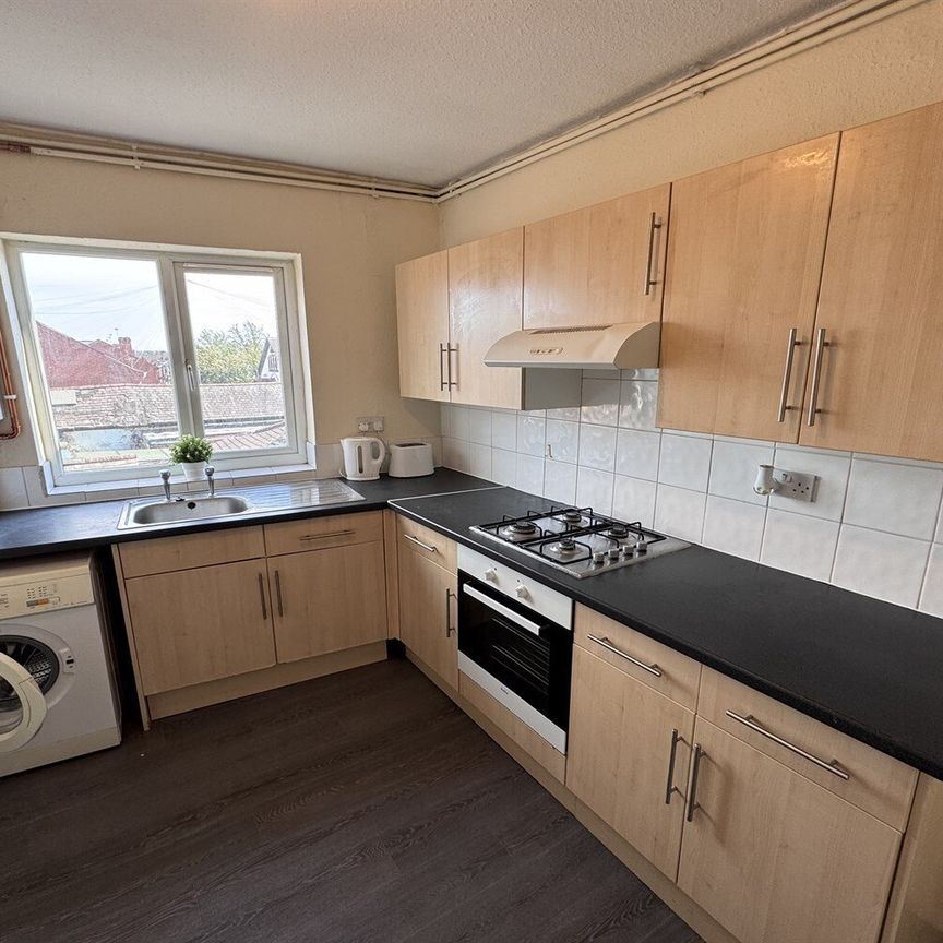 High Road, Beeston, NG9 2LF - Photo 1