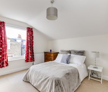 2 bedroom apartment to rent - Photo 5