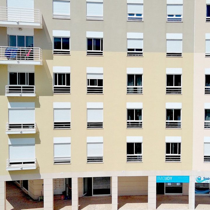 Loja transformada em Apartamento T2 para Arrendamento no Parque das Nações - Photo 1