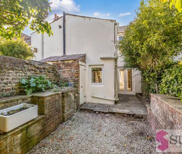 2 bedroom terraced house to rent - Photo 6