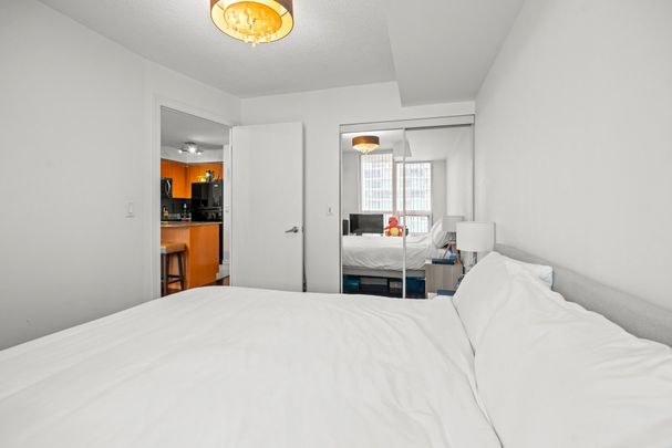 For Lease - 16 Yonge Street Unit# 804, Toronto, Ontario - Photo 1