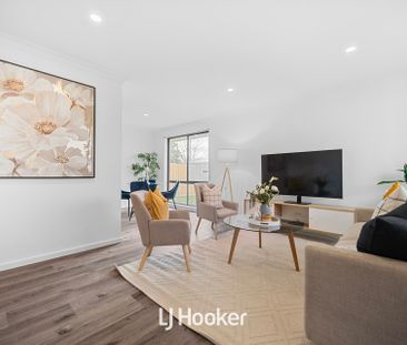 Fully Renovated Home in Prime Location! - Photo 2