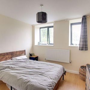 1 bedroom apartment to rent - Photo 2