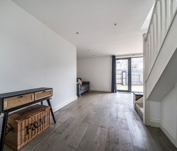 Maisonette to rent - Page Heath Villas, Bromley, BR1 - Photo 1