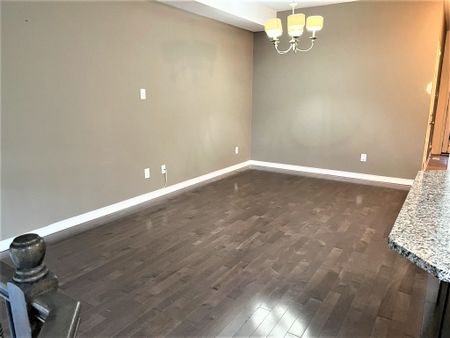For Lease - 39 DUNDALK Private, Barrhaven, Ontario - Photo 3