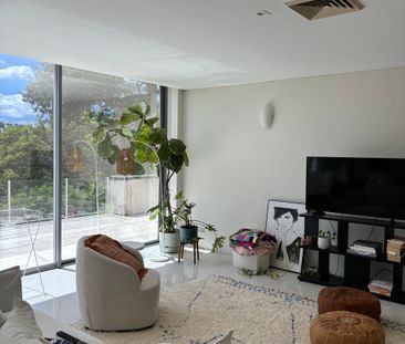 Bellevue Hill - Photo 5