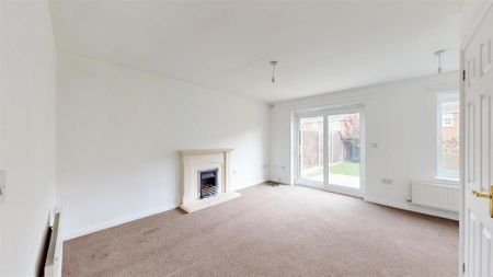 3 bedroom end of terrace house to rent - Photo 5