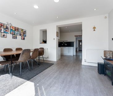 4 Bed Detached House, Whitstable Place, CR0 - Photo 4