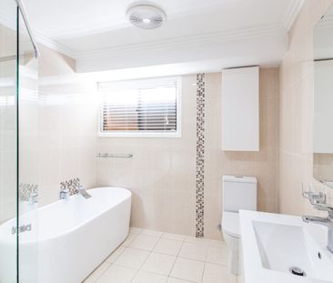 Ideally Located 3 Bedroom Home - Photo 6