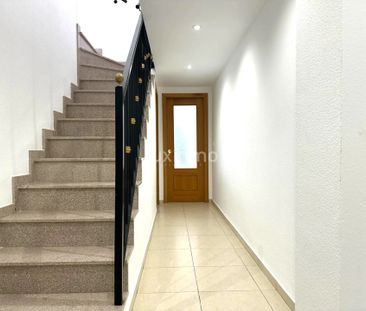 Nice duplex with huge solarium for rent - Photo 2