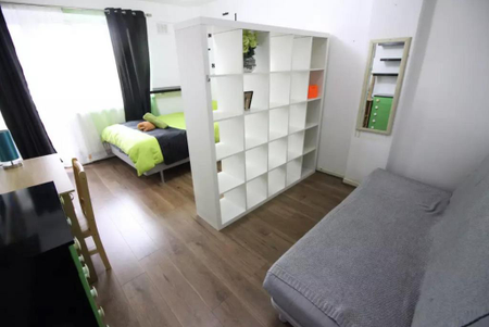 4 bedroom flat to rent - Photo 3