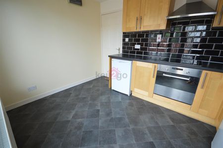 Highwood Place, Eckington, S21 - Photo 3