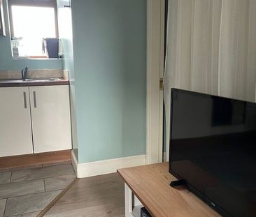 1-2 person apartment in Waterfall - Photo 2