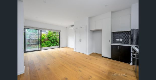 Modern Comfort in a Prime Reservoir Pocket - Photo 1