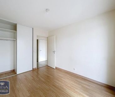 Appartement à louer 3 pièces 63.8m² - Photo 2