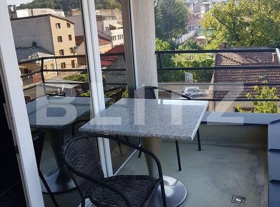 Apartament 3 camere, 100 mp, terasa 20 mp, parcare, zona Parcul Central - Photo 1