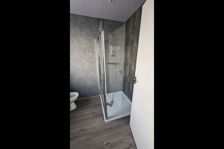 Room in a Shared House, Merlins Avenue, HA2 - Photo 5