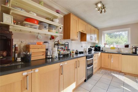 4 bedroom house to rent - Photo 4