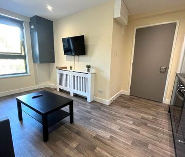 Oakfield House, Preston New Road, Blackburn. BB2 6AY - Photo 1