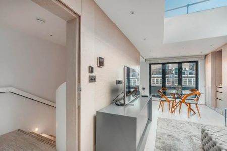 3 Bed Flat, Maddox Street, W1S - Photo 2