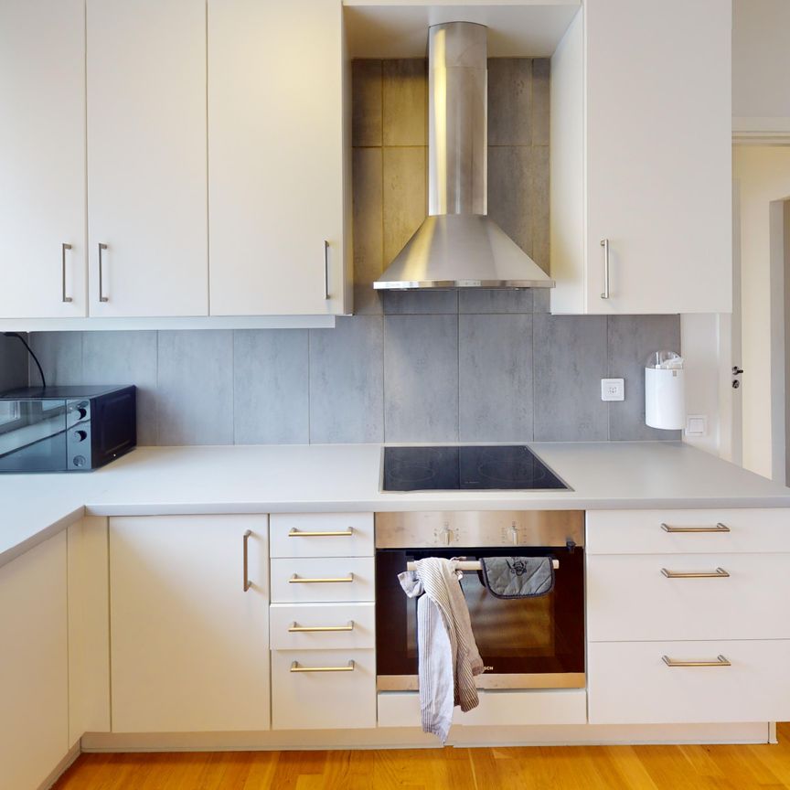 Övre Eneborgsvägen 23 - Photo 1