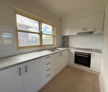 Freshly renovated in Prime Campbelltown Location - Photo 2