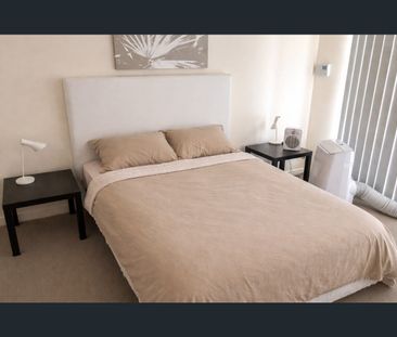 Enjoy Summer evenings on your balcony listening to the ocean - Photo 3