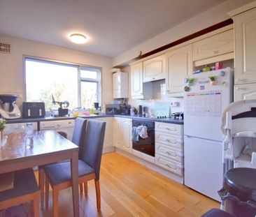 Queens Road, Hersham, Walton-on-Thames, KT12 - Photo 5