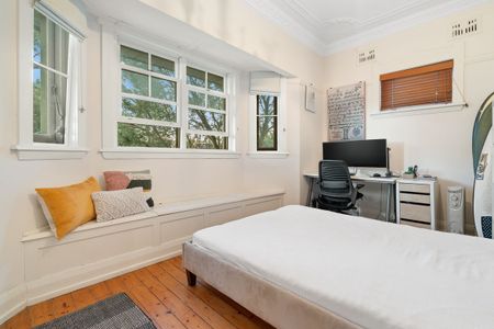 Peaceful Two Bedroom Apartment - Photo 3