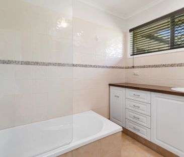 Neat & Spacious 3-Bedroom Home in Keperra - Photo 6