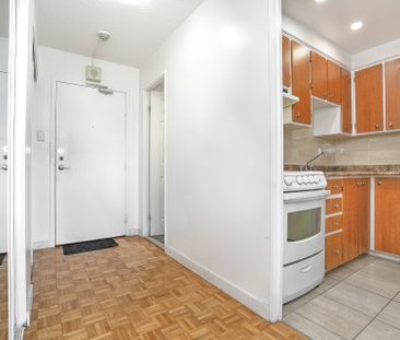 5455 Rue de Terrebonne Montréal (Côte-des-Neiges, QC H4A - Photo 3