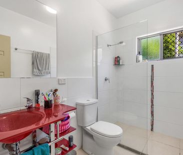 2/52 Bromley Street, Kangaroo Point QLD 4169 - Apartment For Rent |... - Photo 5
