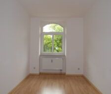 Jößnitzer Str. 147, Wohnung 2 ~~~ Terrasse, Tageslichtbad mit Wanne... - Photo 2