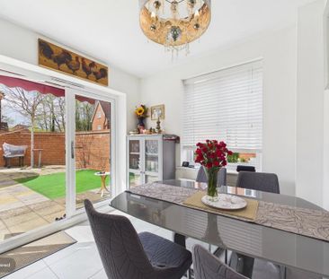3 bedroom detached house to rent - Photo 3