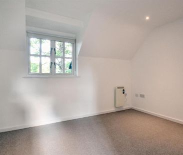 2 bedroom maisonette to rent - Photo 1