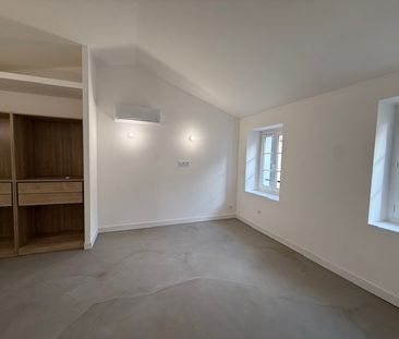 Location Appartement 2 pièces 44m² LA SEYNE SUR MER 83500 - Photo 4