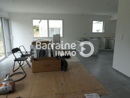 Location maison à Cléder, 4 pièces 100.31m² - Photo 3